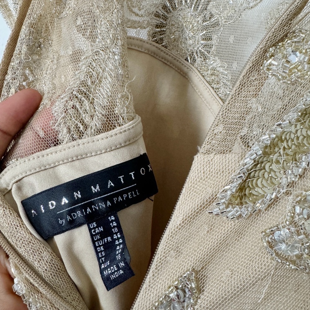 AIDAN MATTOX Floral Bead-Embroidered Gown - Picture 7 of 9